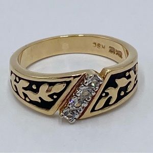 Vintage Carved Ivy Branch Motif Gold Plated Band Ring 18KGE Gold Electroplated